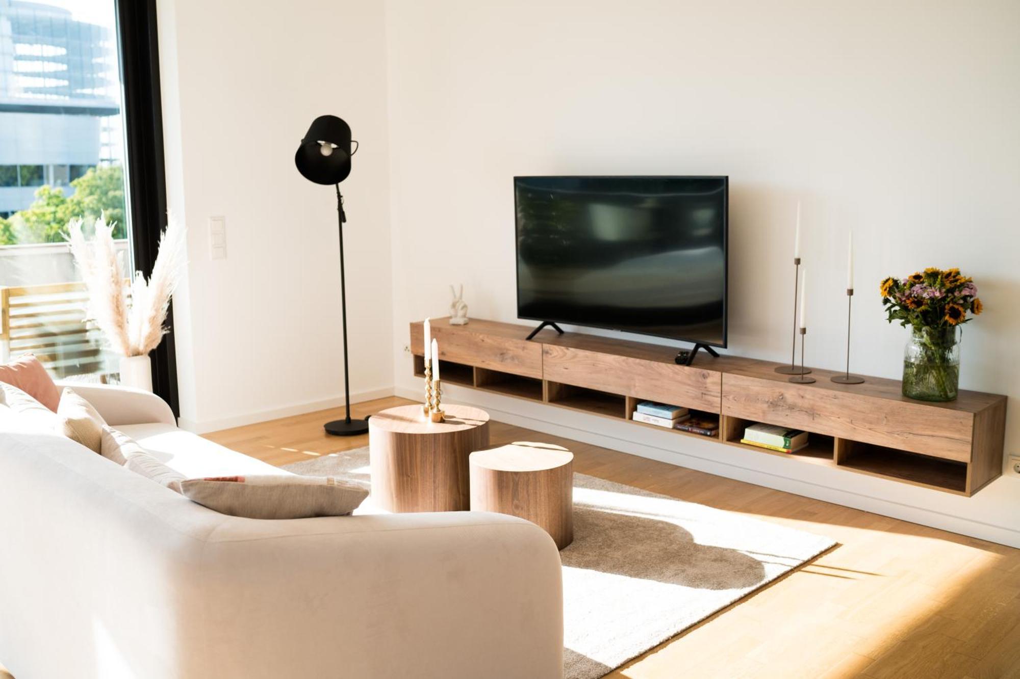 Moderne Mit Grosszuegigen 100qm In Der Dresdner Altstadt Apartament Drezno