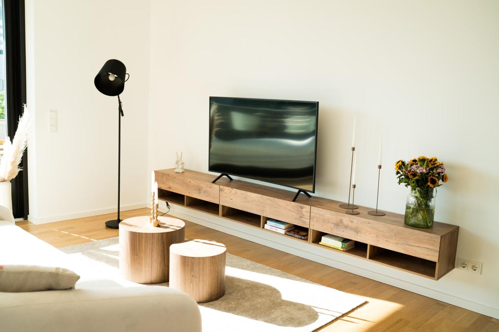 Moderne Mit Grosszuegigen 100qm In Der Dresdner Altstadt * Drezno