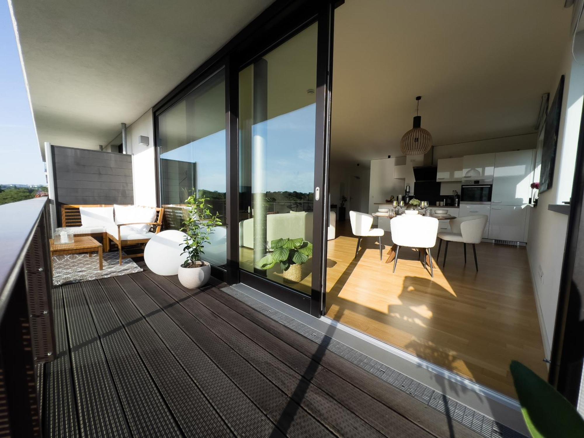 Moderne Mit Grosszuegigen 100qm In Der Dresdner Altstadt Apartament *