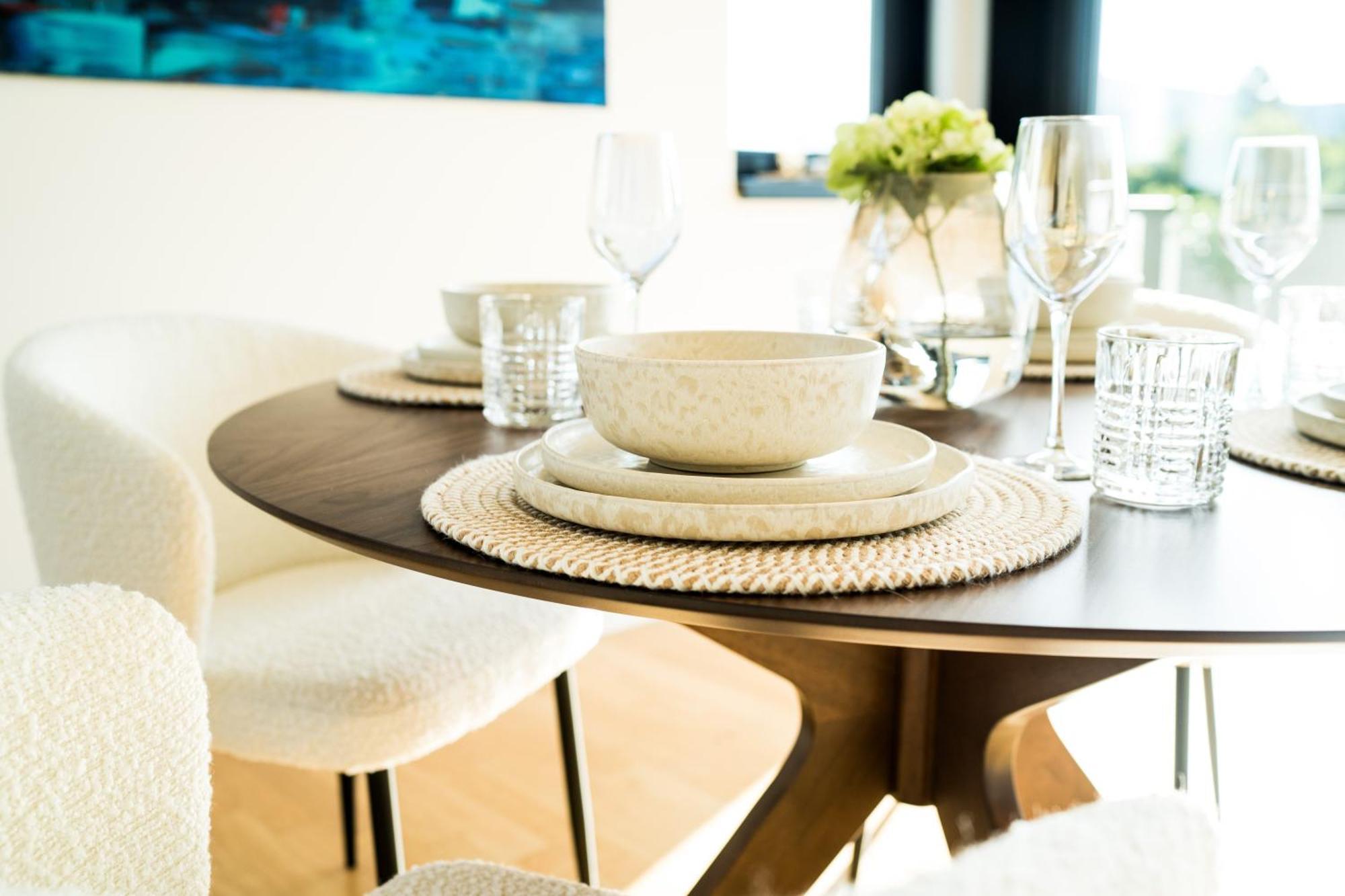 Moderne Mit Grosszuegigen 100qm In Der Dresdner Altstadt Apartament Drezno